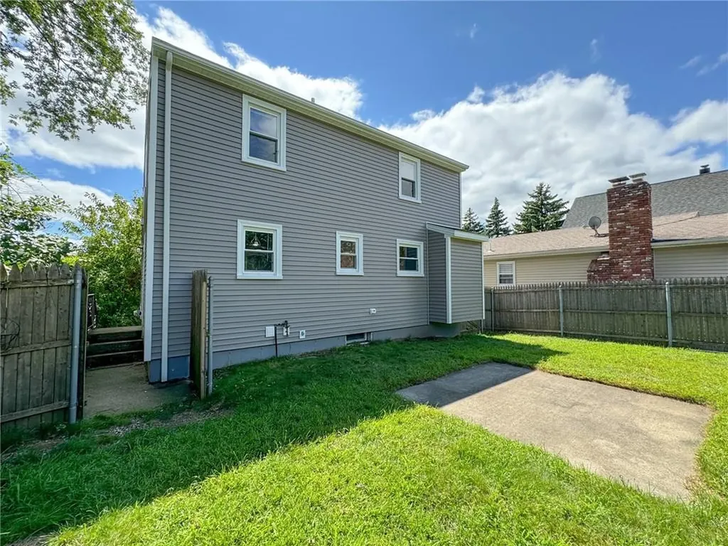 40 Barrett Street Cranston RI 02910