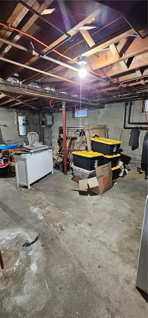 85 Randall Street Cranston RI 02920