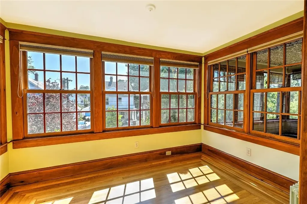 72 74 Dana Street Providence RI 02906