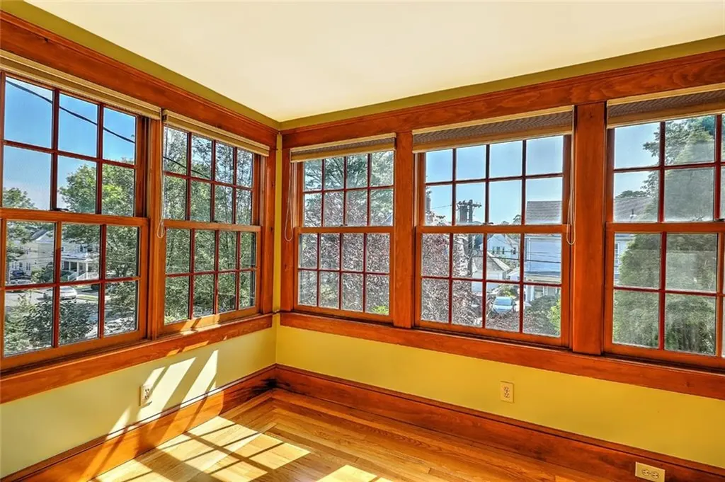 72 74 Dana Street Providence RI 02906