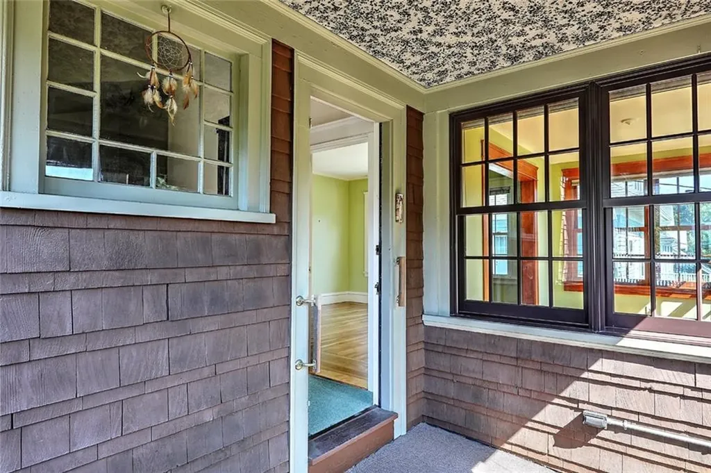 72 74 Dana Street Providence RI 02906