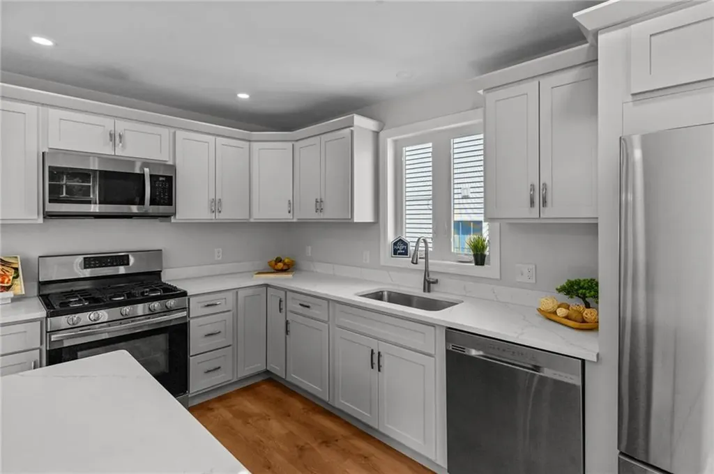 8 Lisi Lane Providence RI 02904