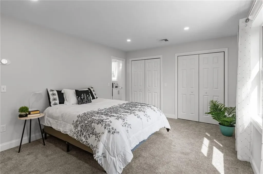 8 Lisi Lane Providence RI 02904