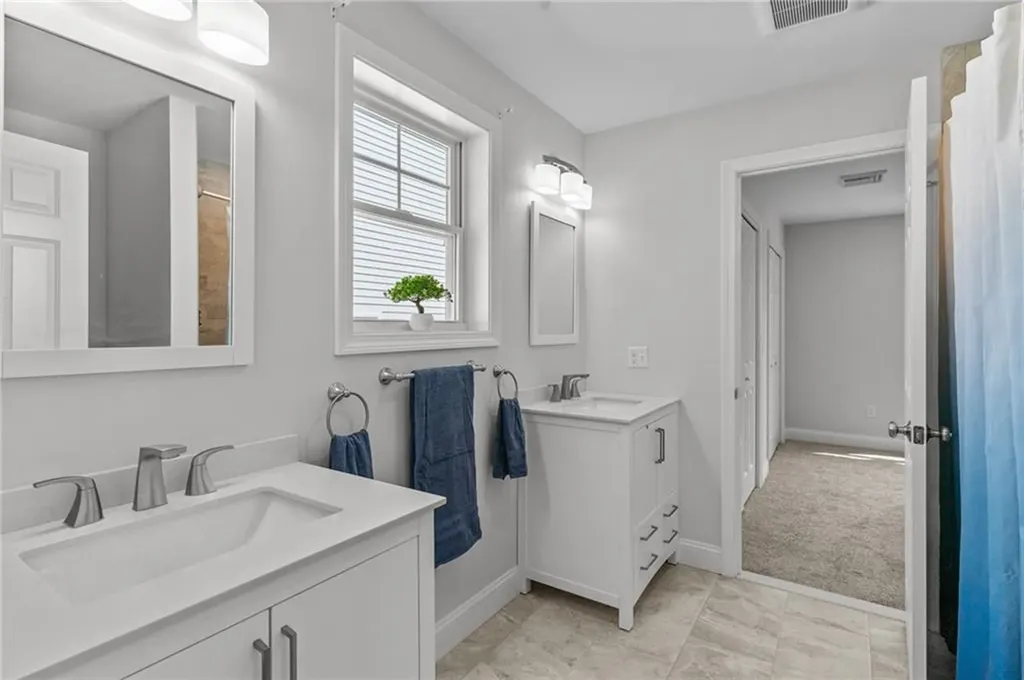 8 Lisi Lane Providence RI 02904