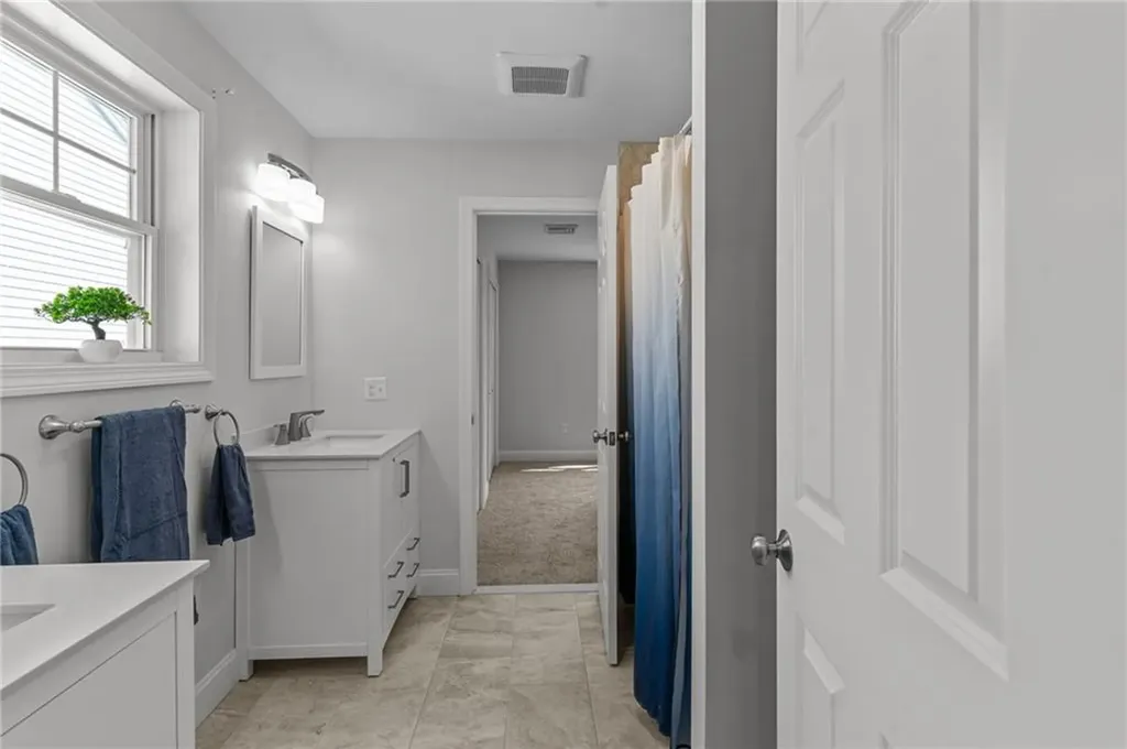 8 Lisi Lane Providence RI 02904