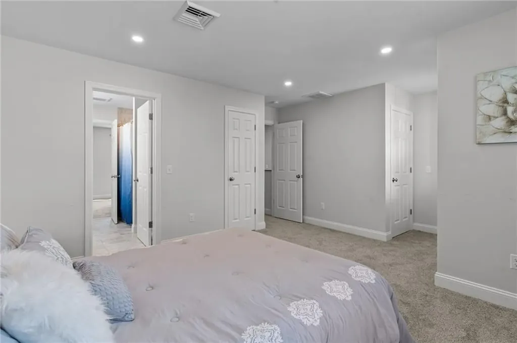 8 Lisi Lane Providence RI 02904