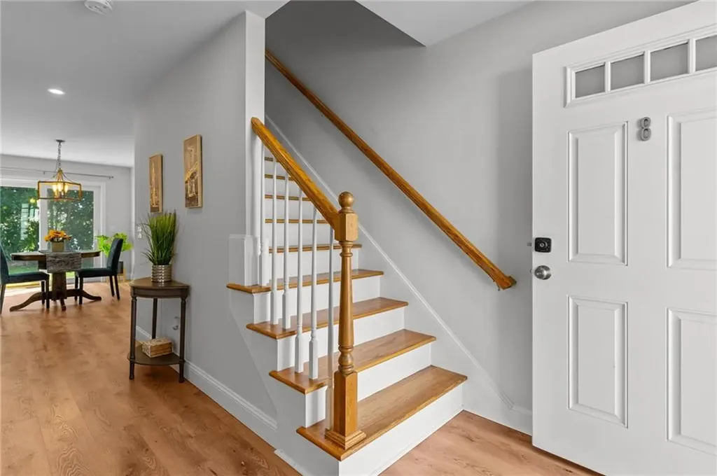 8 Lisi Lane Providence RI 02904