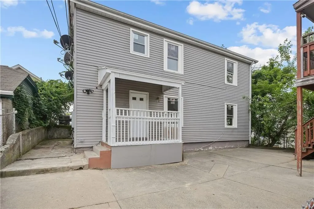 136 138 Earle Street Central Falls RI 02863