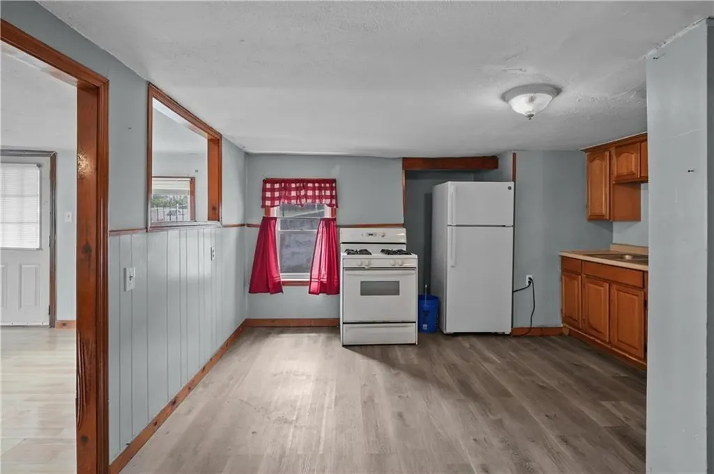 136 138 Earle Street Central Falls RI 02863
