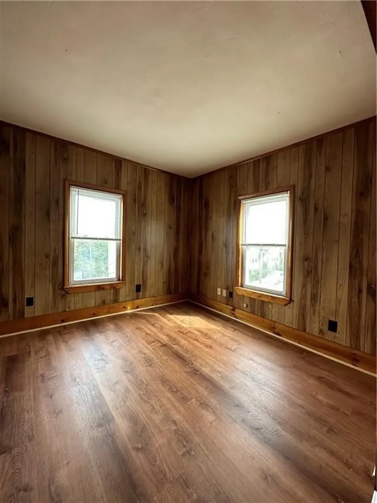 136 138 Earle Street Central Falls RI 02863