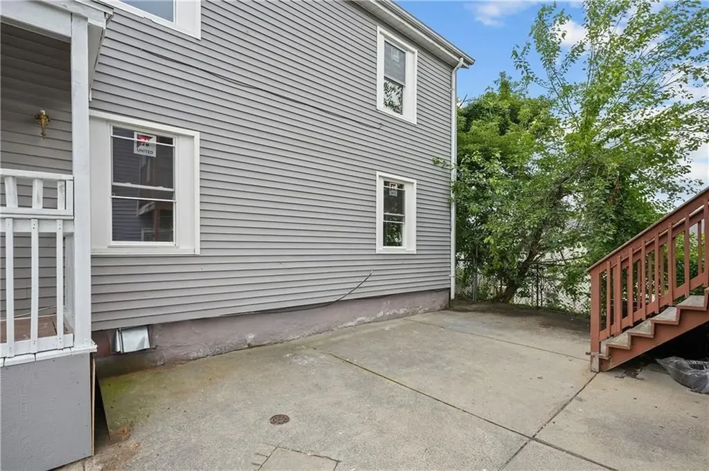 136 138 Earle Street Central Falls RI 02863