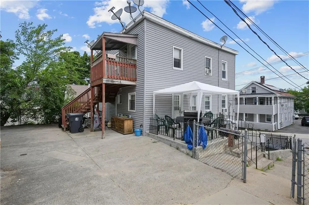 136 138 Earle Street Central Falls RI 02863