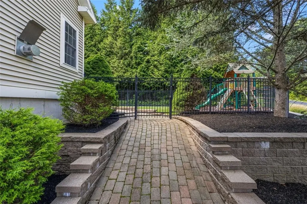 50 Millers Brook Drive Cumberland RI 02864