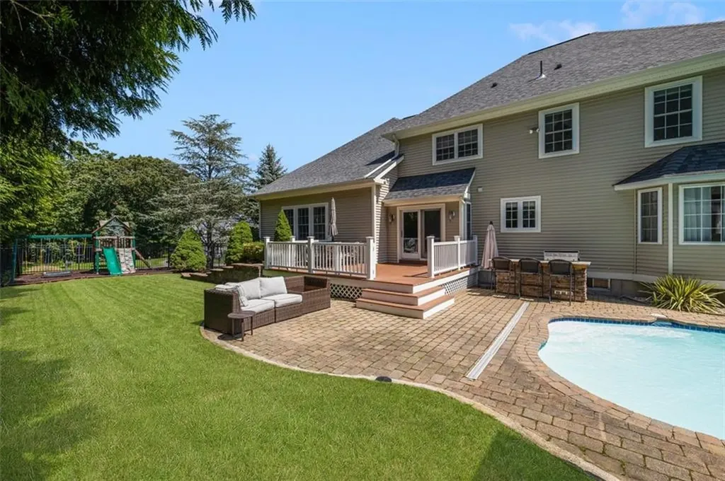 50 Millers Brook Drive Cumberland RI 02864