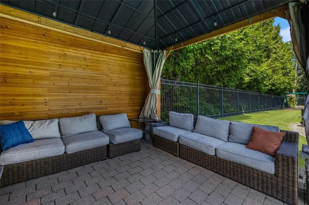 50 Millers Brook Drive Cumberland RI 02864