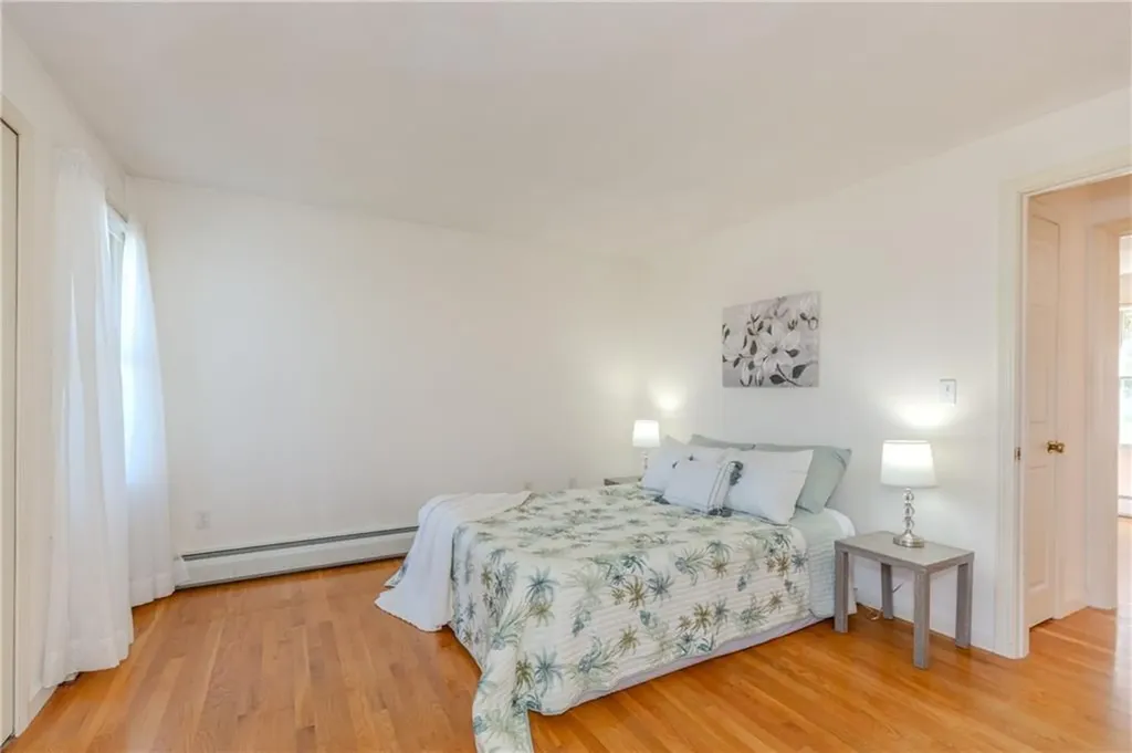 29 Zachariah Place Warwick RI 02889