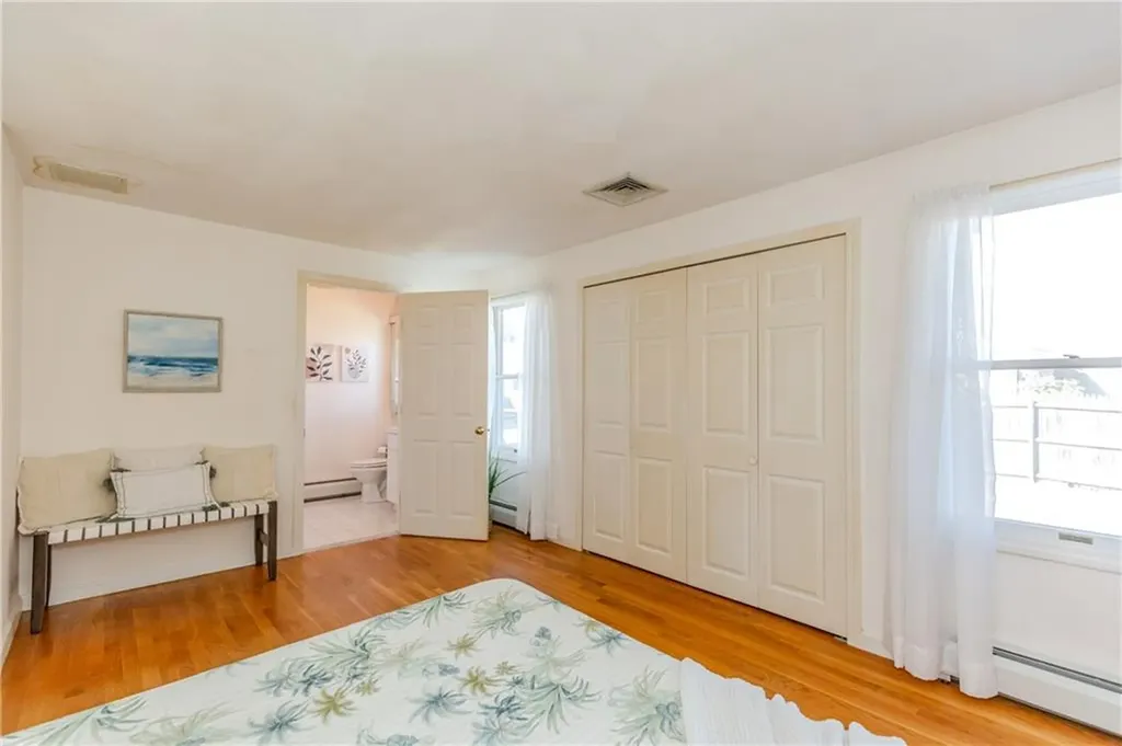 29 Zachariah Place Warwick RI 02889