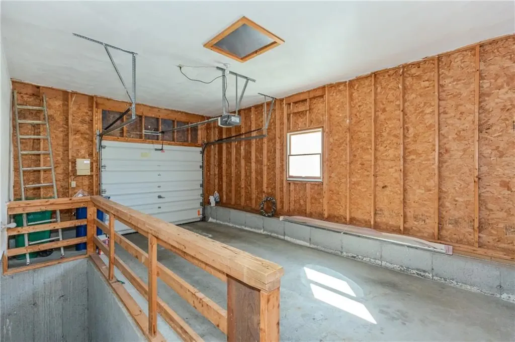 29 Zachariah Place Warwick RI 02889