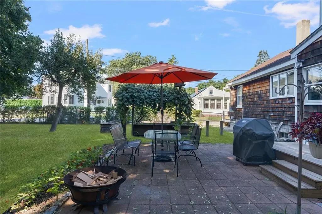 342 Harrington Avenue Warwick RI 02888
