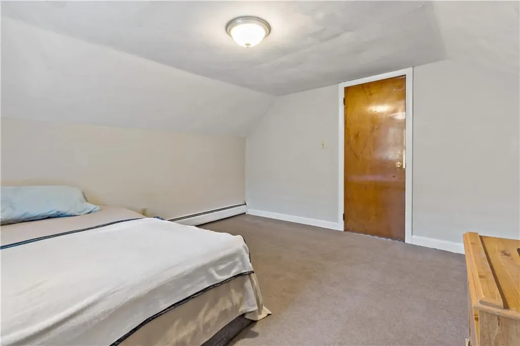 32 Pearse Avenue Bristol RI 02809