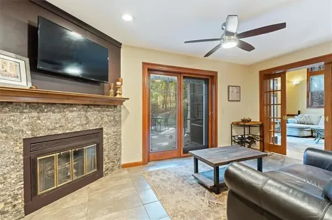 1114 Great Road Lincoln RI 02865