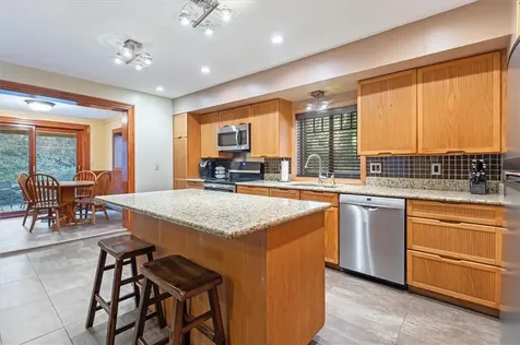 1114 Great Road Lincoln RI 02865