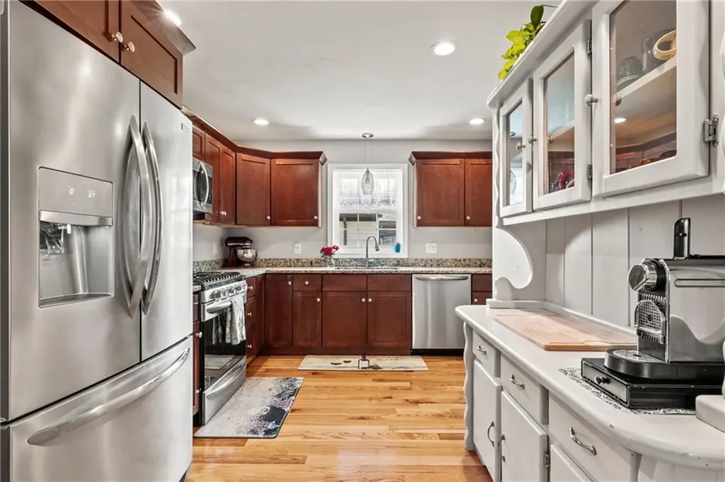 70 Everett Street Pawtucket RI 02861