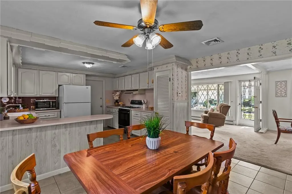 47 Mockingbird Drive Cranston RI 02920