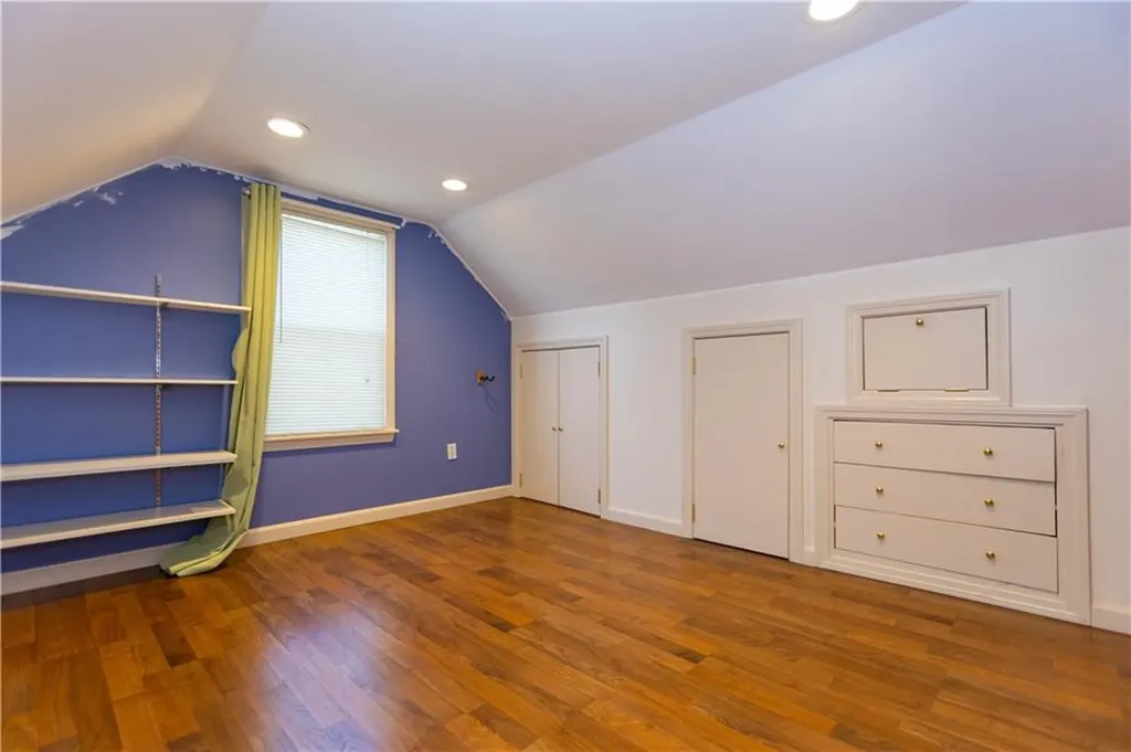 46 Bliss Street East Providence RI 02914