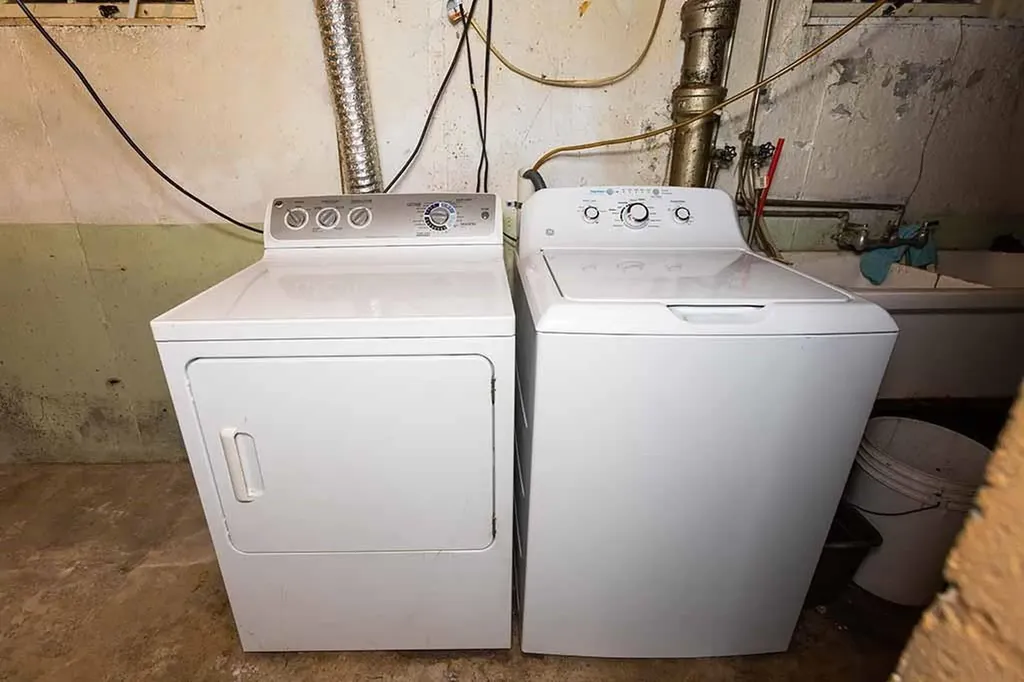 46 Bliss Street East Providence RI 02914