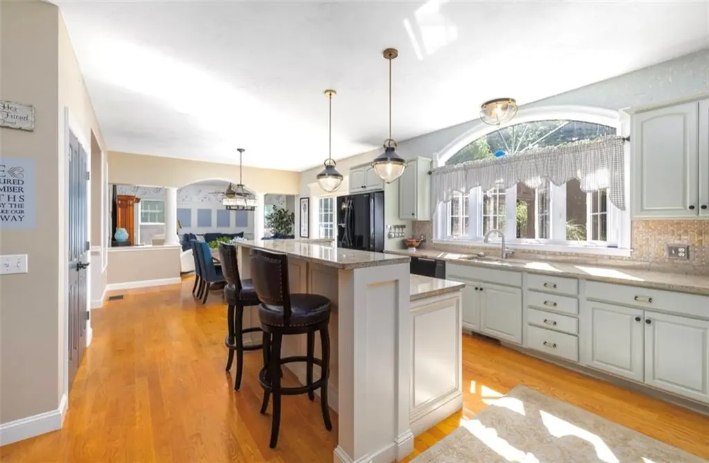 8 Mason Drive Cumberland RI 02864