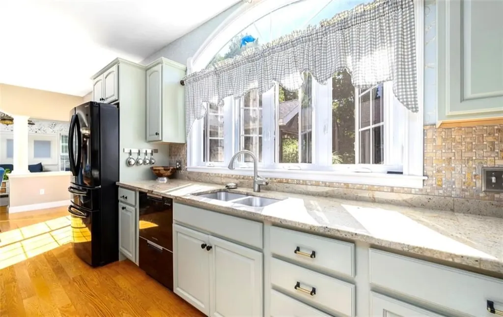 8 Mason Drive Cumberland RI 02864