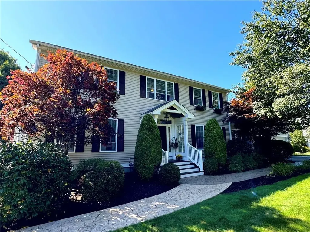 8 Mason Drive Cumberland RI 02864