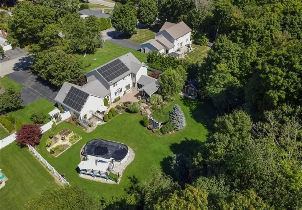 8 Mason Drive Cumberland RI 02864