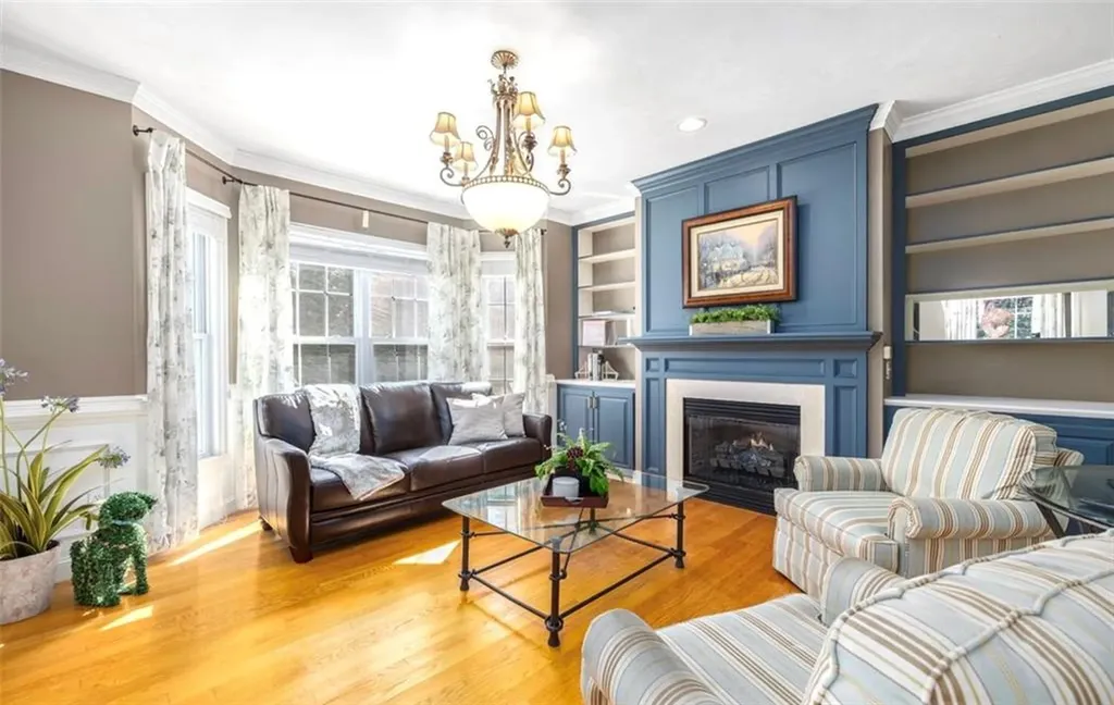 8 Mason Drive Cumberland RI 02864