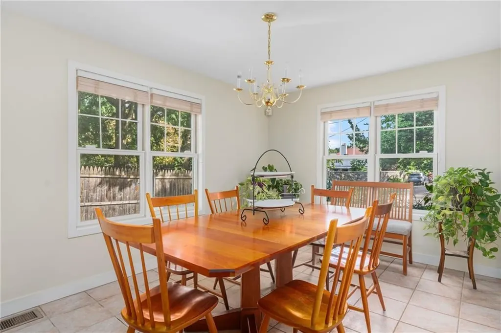 70 Wingate Road Providence RI 02906