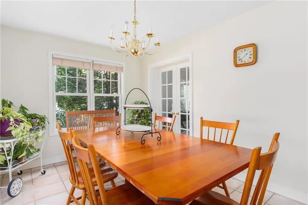 70 Wingate Road Providence RI 02906