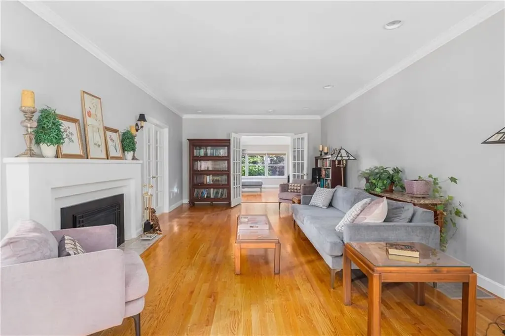70 Wingate Road Providence RI 02906