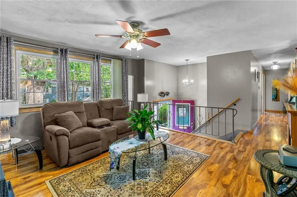 9 Lawnwood Road Coventry RI 02816
