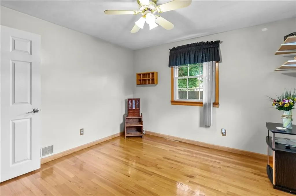 9 Lawnwood Road Coventry RI 02816