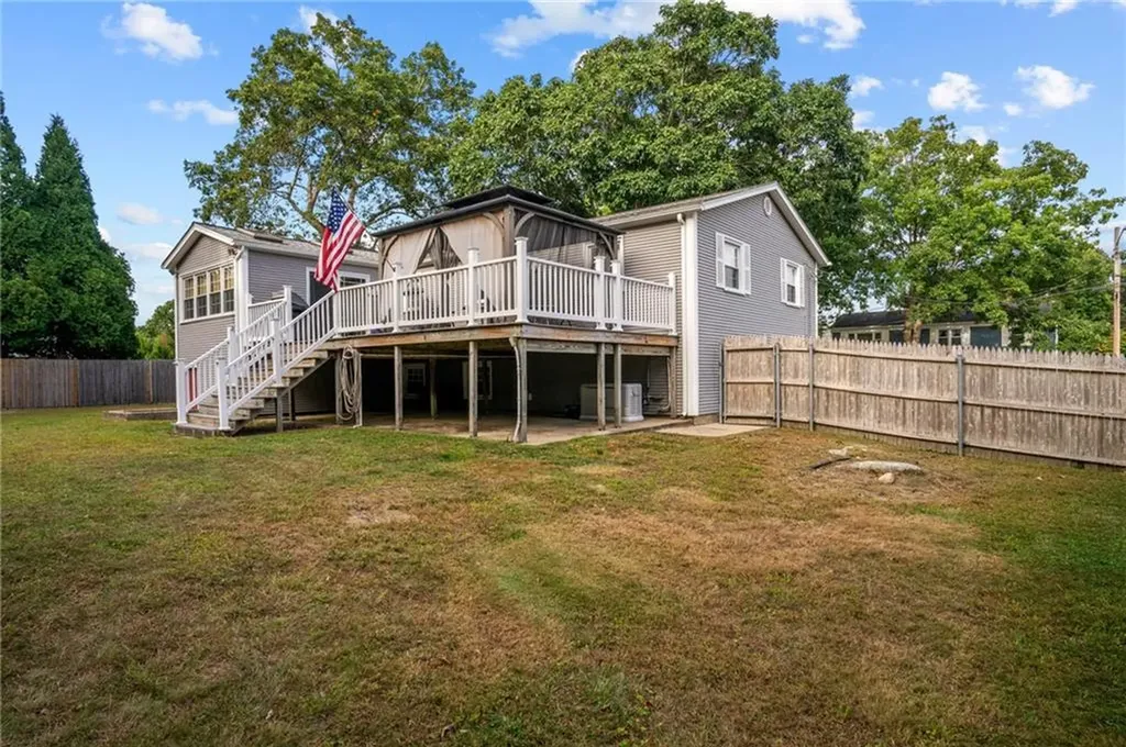 9 Lawnwood Road Coventry RI 02816