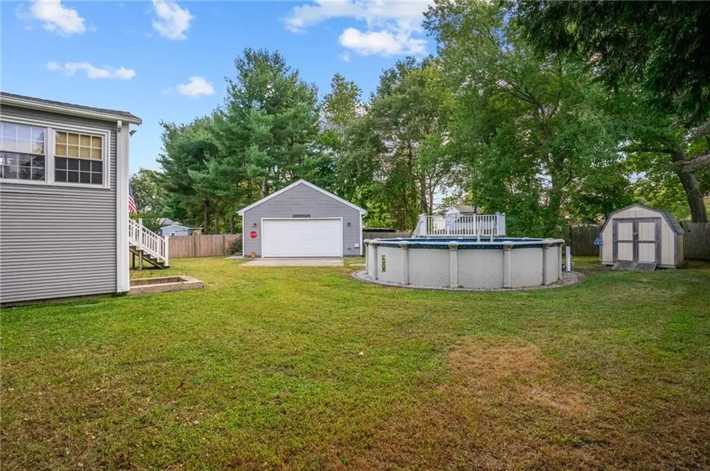 9 Lawnwood Road Coventry RI 02816