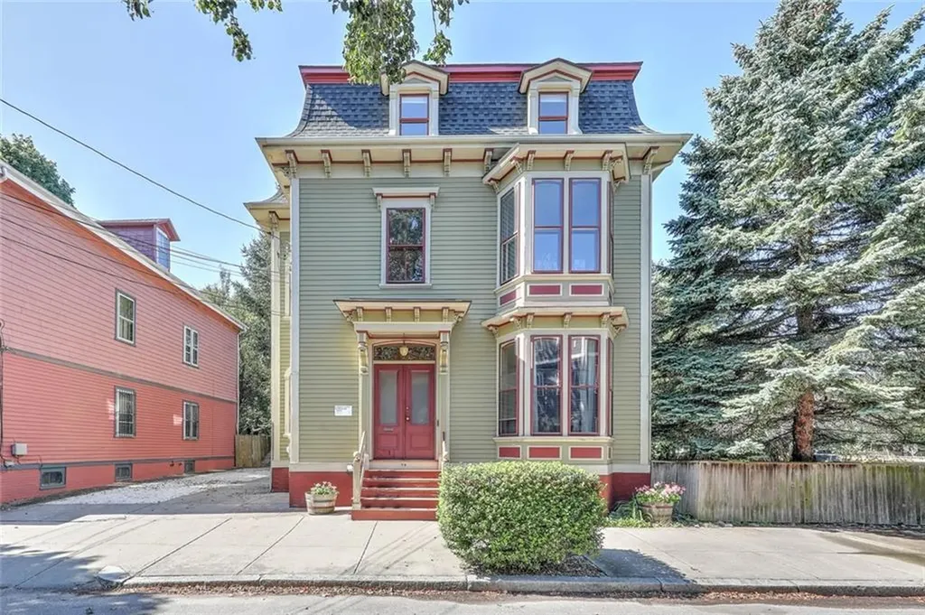 73 Harrison Street Providence RI 02909