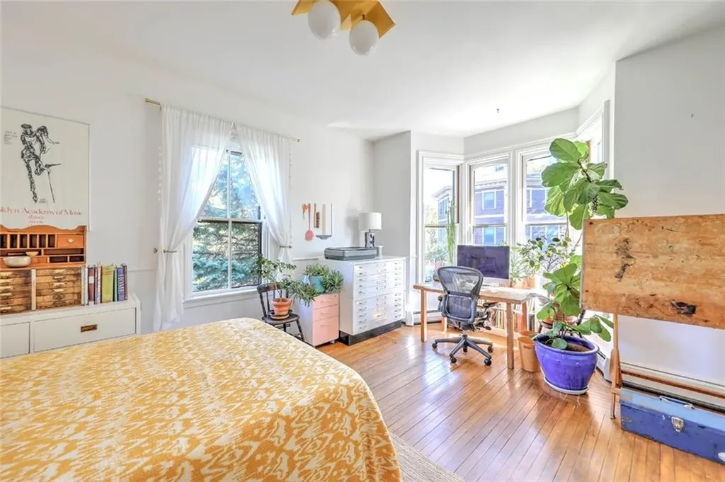 73 Harrison Street Providence RI 02909