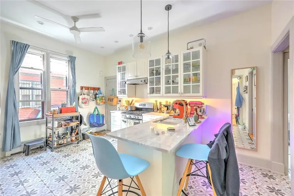 73 Harrison Street Providence RI 02909