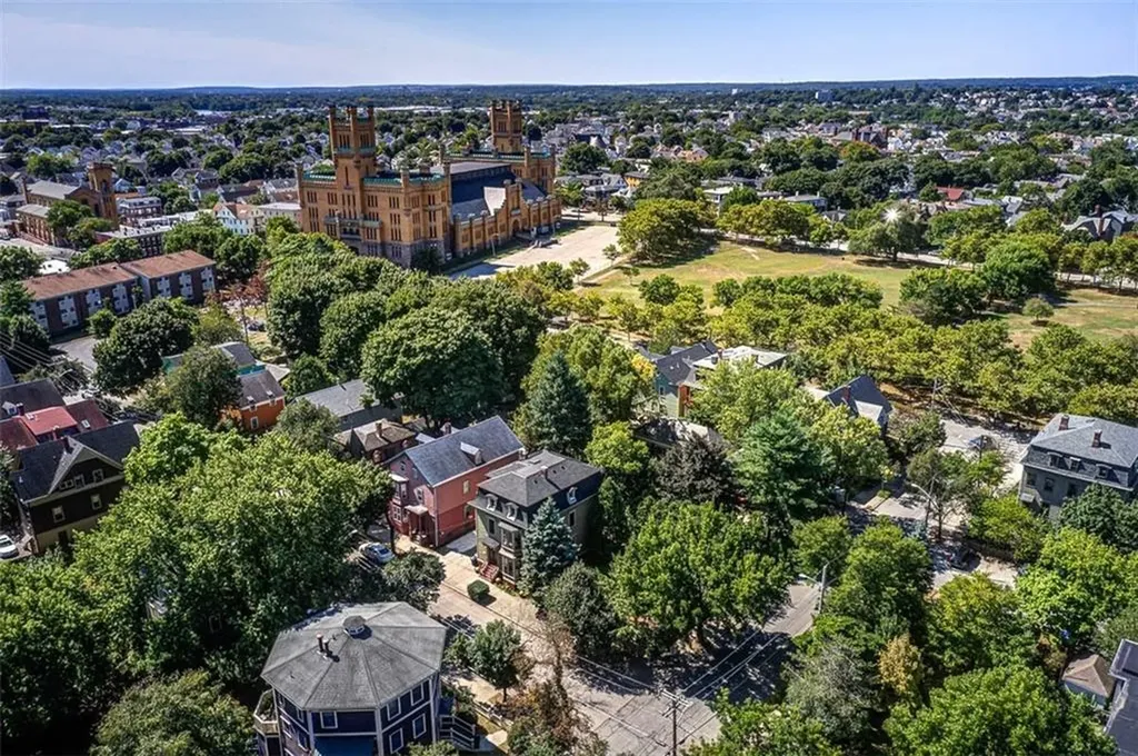 73 Harrison Street Providence RI 02909