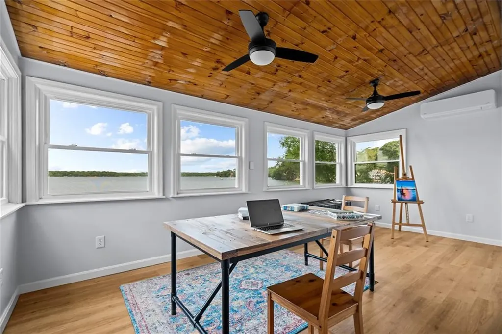 106 108 Forand Lane Tiverton RI 02878