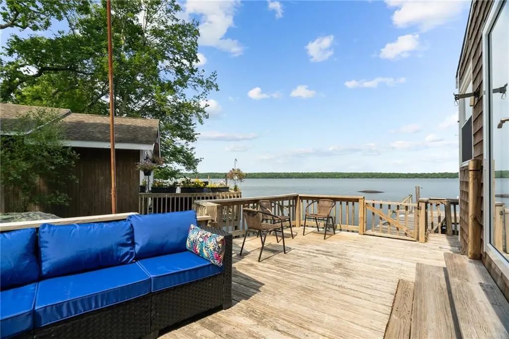 106 108 Forand Lane Tiverton RI 02878