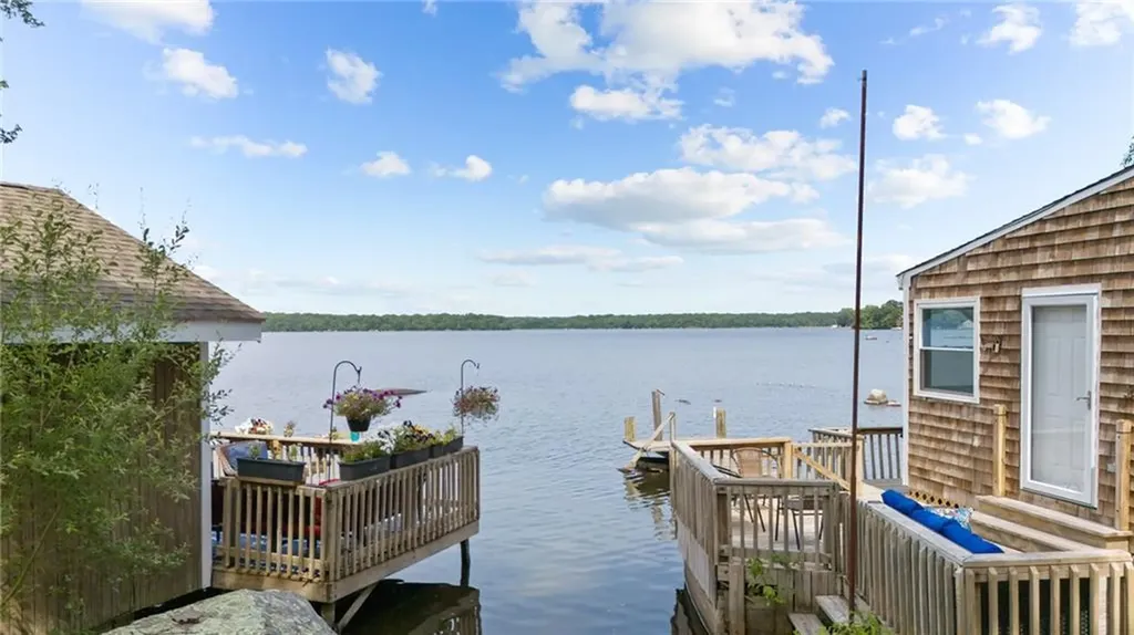 106 108 Forand Lane Tiverton RI 02878