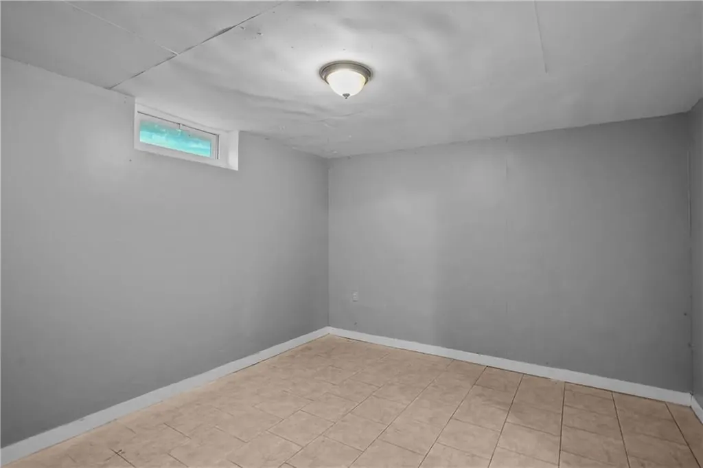 6 Blaine Street Johnston RI 02919